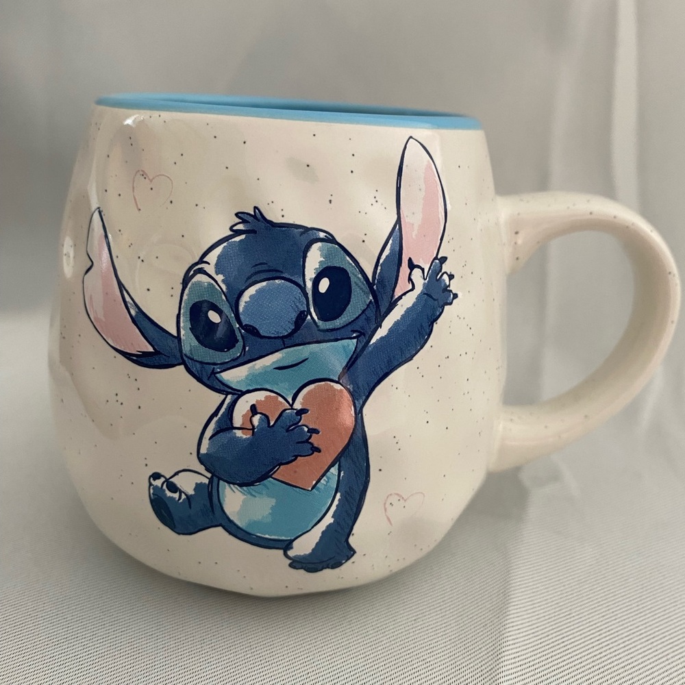 Disneys Stitch Valentine 💝 - Picture 2 of 4